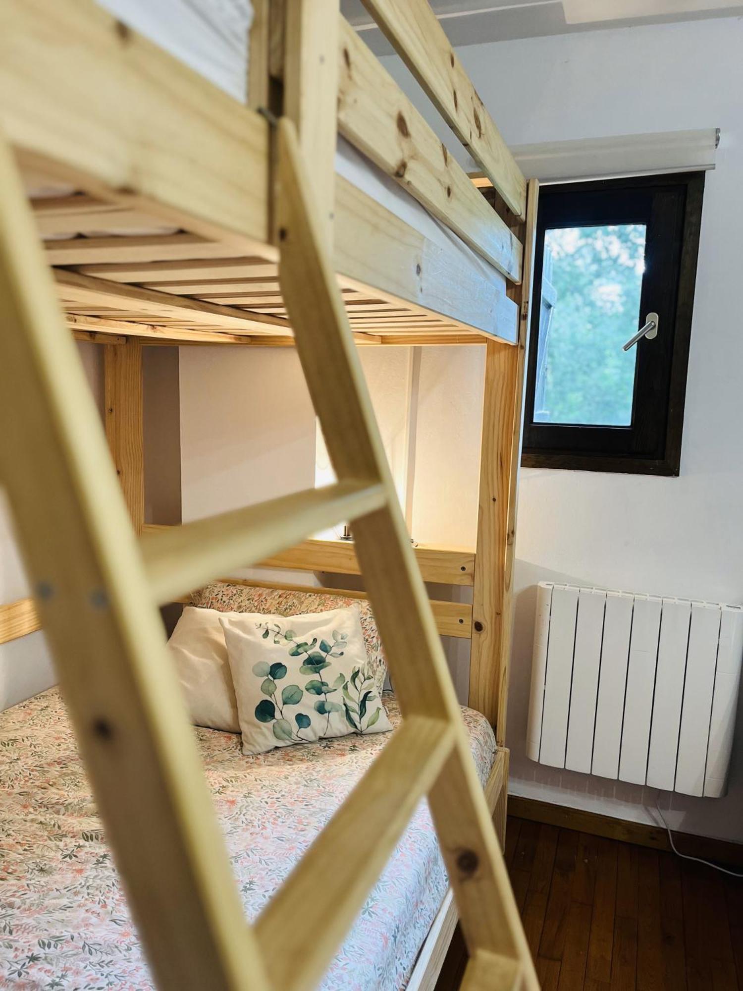 Estudio Las Perseidas - Vall De Boi Пла-де-Л'Ерміта Екстер'єр фото
